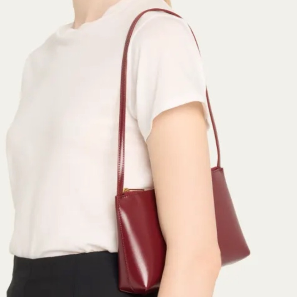 New-MANSUR GAVRIEL
Gaia Zip Leather Shoulder Bag - Picture 13 of 14